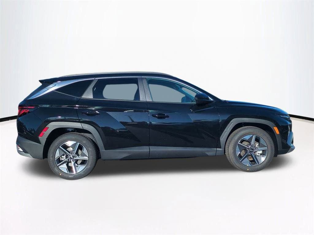 New 2026 Hyundai Tucson SEL FWD image 4