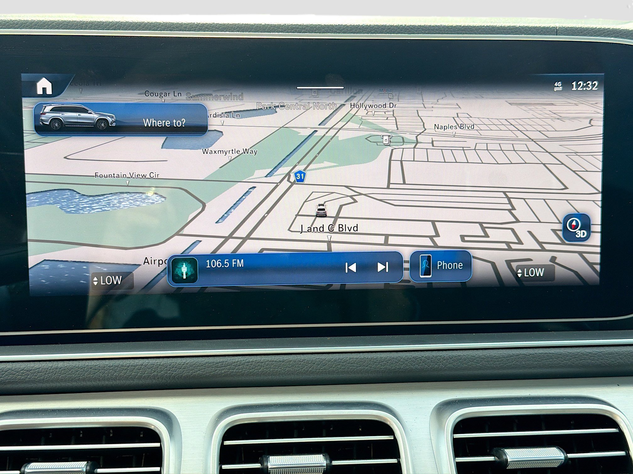 Used 2024 Mercedes-Benz GLS 450 4MATIC image 35