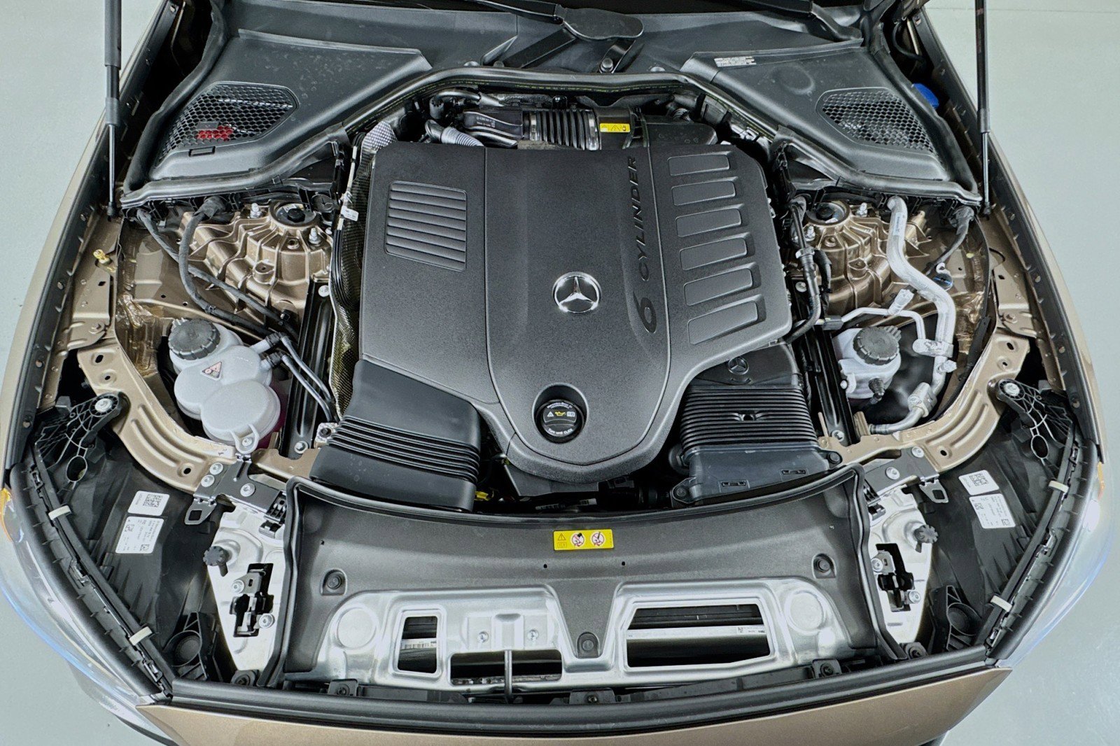 New 2026 Mercedes-Benz E 450 4MATIC Sedan image 10