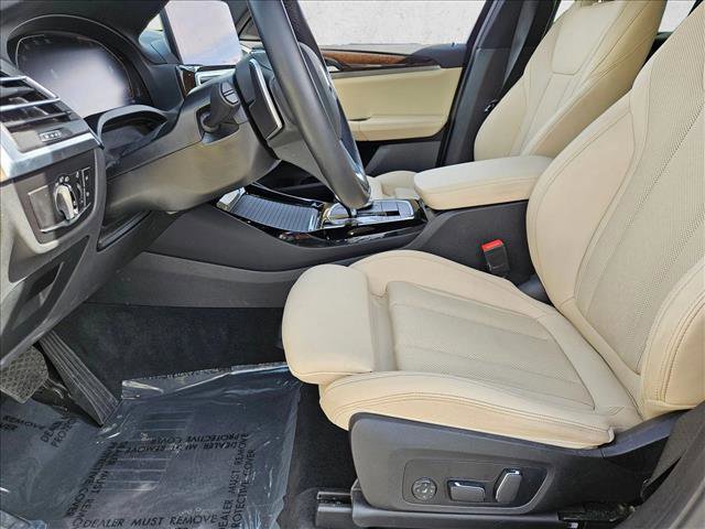 Used 2024 BMW X3 sDrive30i w/ Premium Package RWD image 16