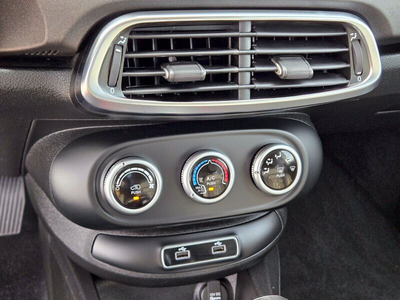 Used 2022 FIAT 500X Trekking AWD/4WD image 21
