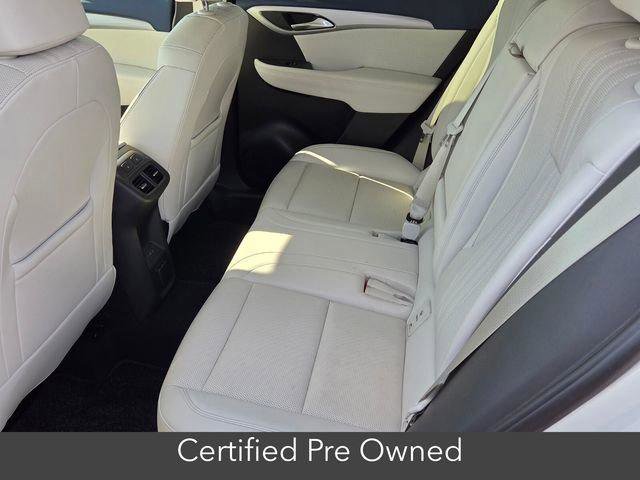 Used 2024 Buick Envision Avenir AWD/4WD image 12