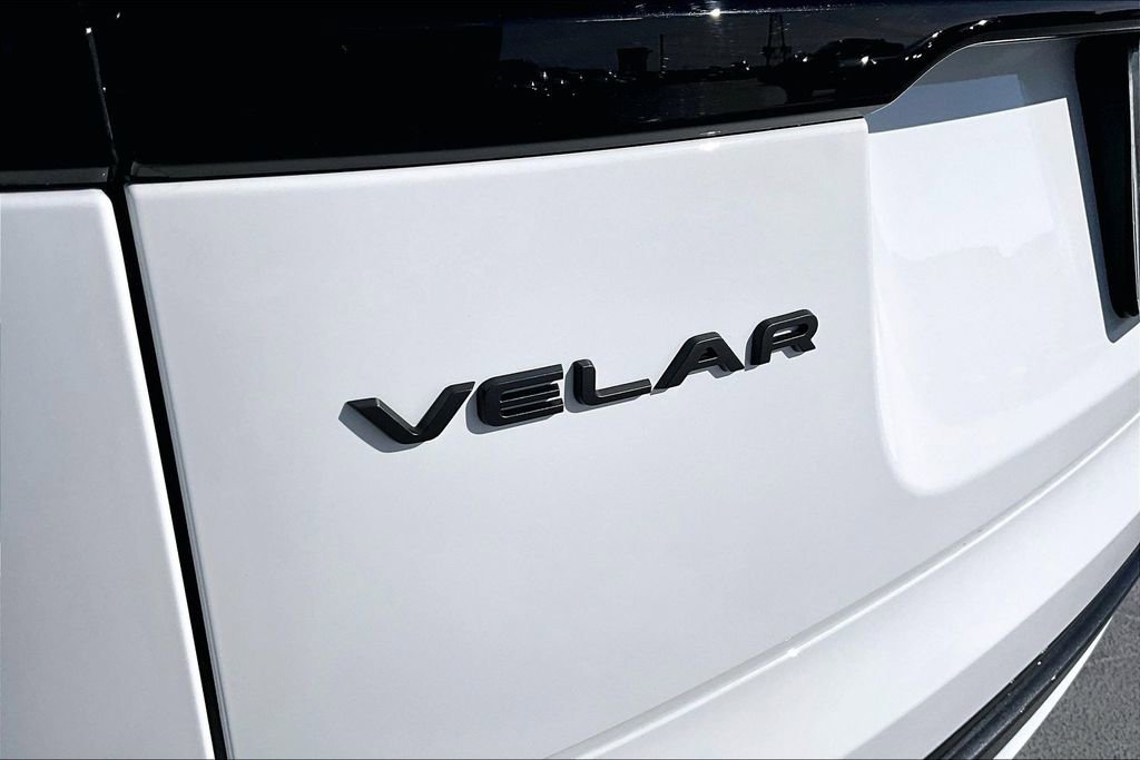 Certified 2024 Land Rover Range Rover Velar Dynamic SE AWD/4WD image 22