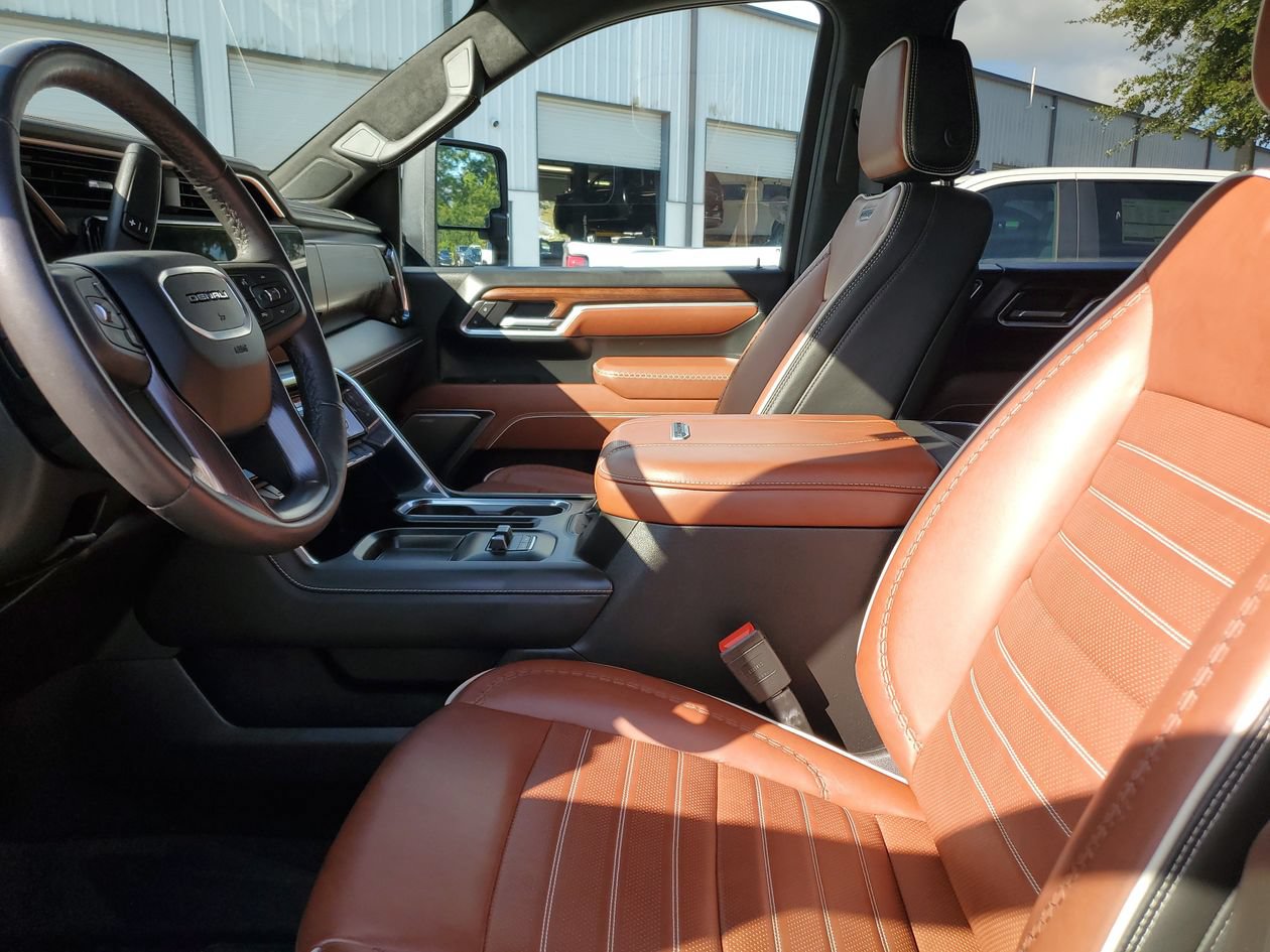 Used 2025 GMC Sierra 2500 Denali Ultimate AWD/4WD image 19