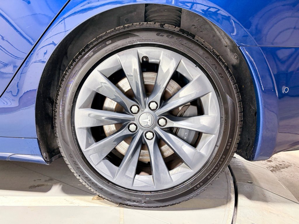 Used 2018 Tesla Model S 75D image 38