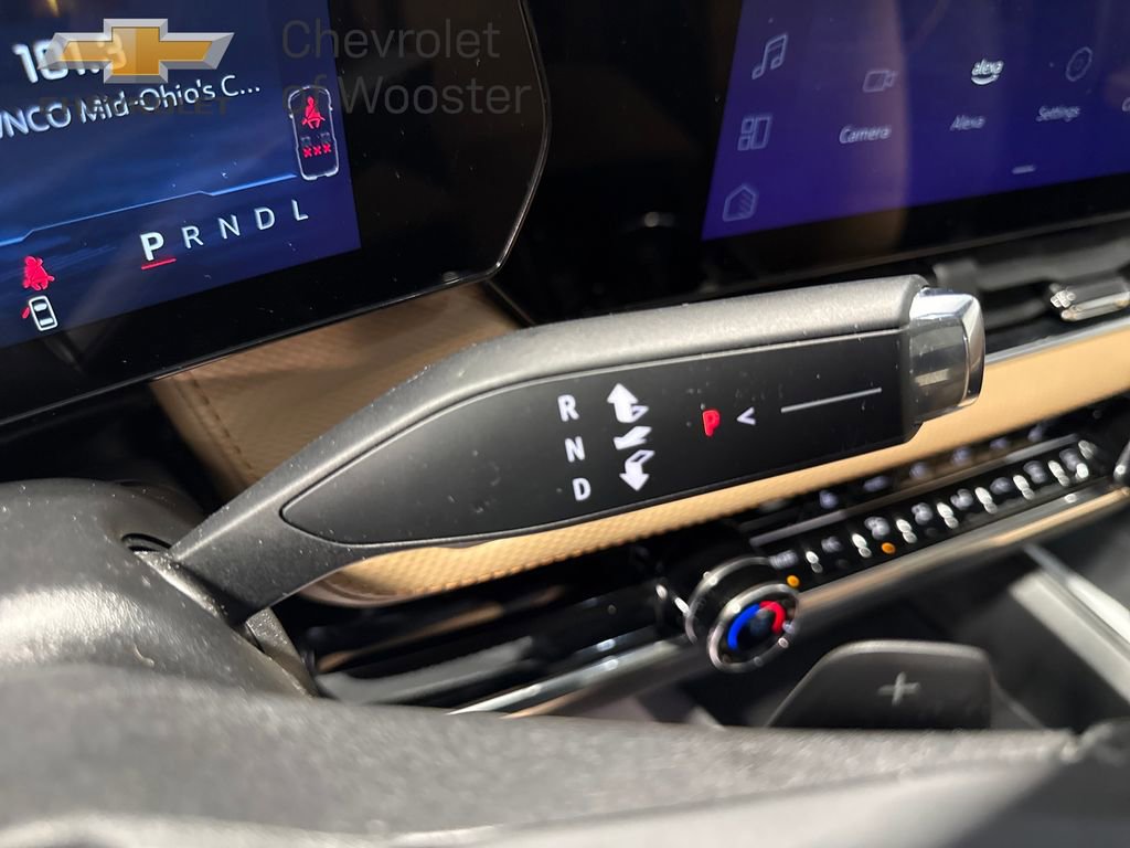 Used 2025 Chevrolet Equinox ACTIV image 9