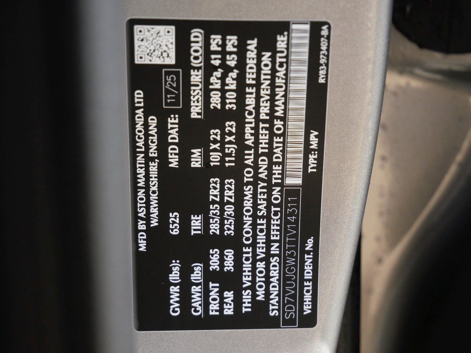 New 2026 Aston Martin DBX S image 28