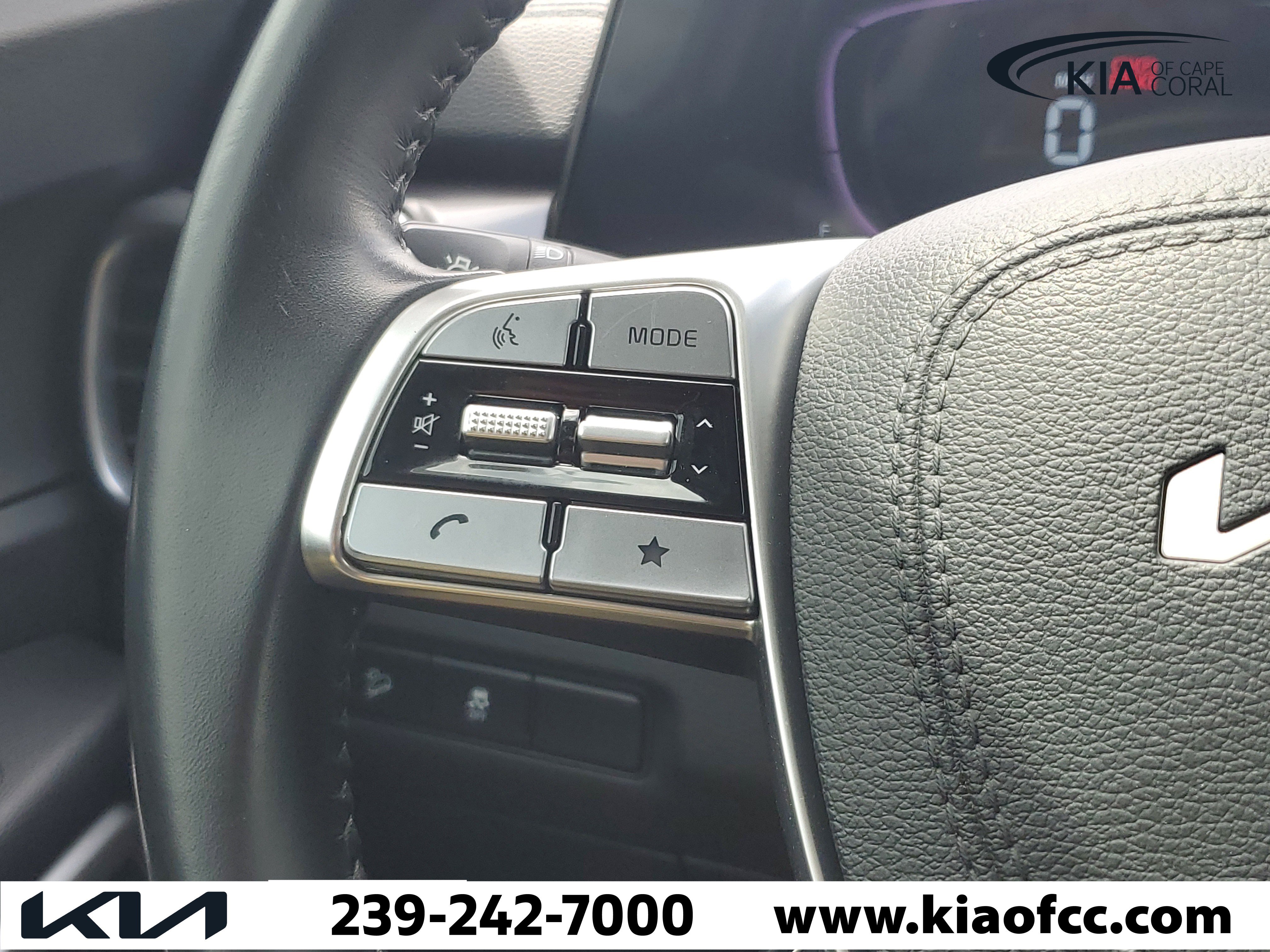 Certified 2023 Kia Telluride S image 21