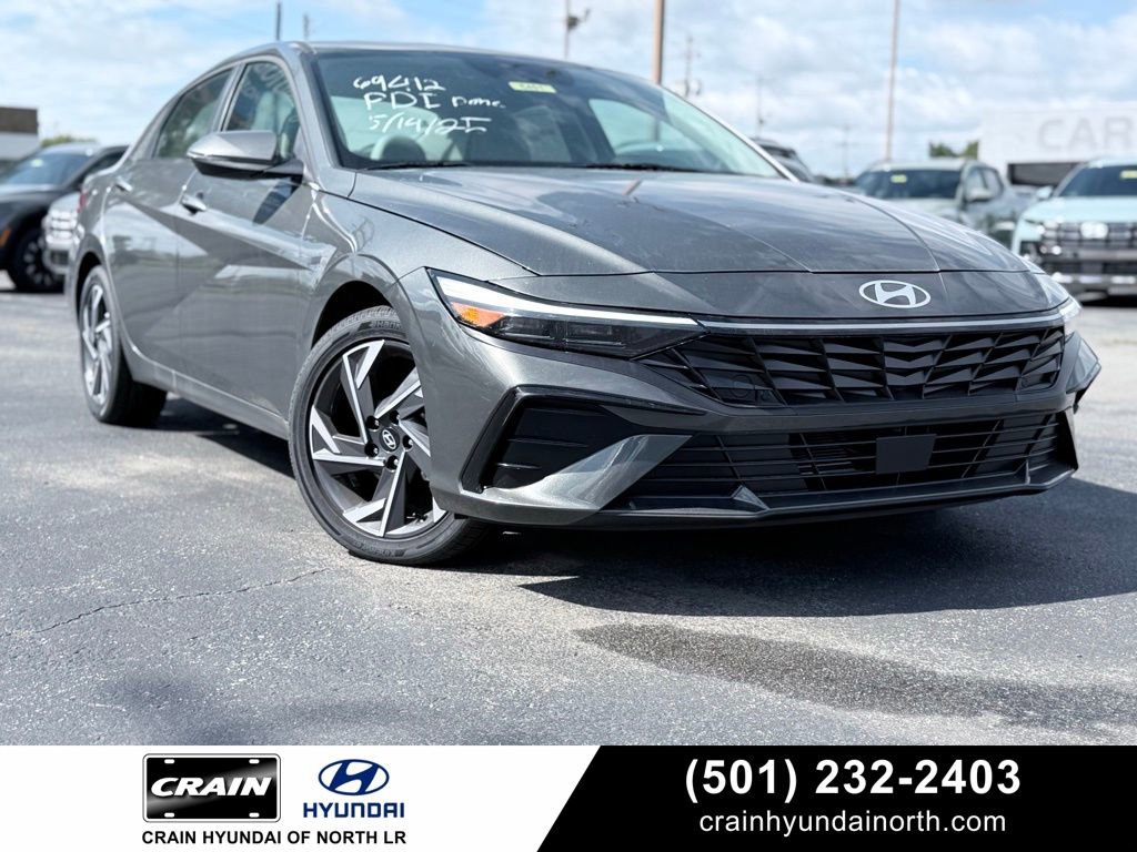 New 2025 Hyundai Elantra Limited