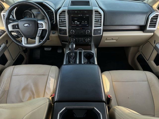 Used 2015 Ford F150 Lariat image 11