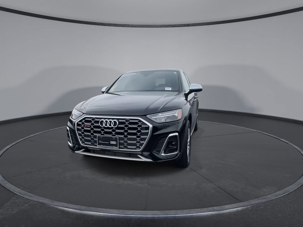 Used 2024 Audi SQ5 Premium w/ Convenience Package AWD/4WD image 4
