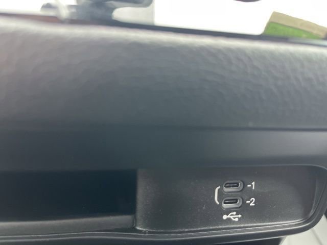 New 2026 Chrysler Pacifica Select image 22