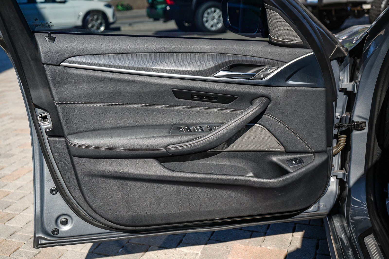 Used 2023 BMW 540i w/ M Sport Package RWD image 22
