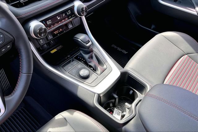 Used 2022 Toyota RAV4 XSE w/ Weather Package AWD/4WD image 18