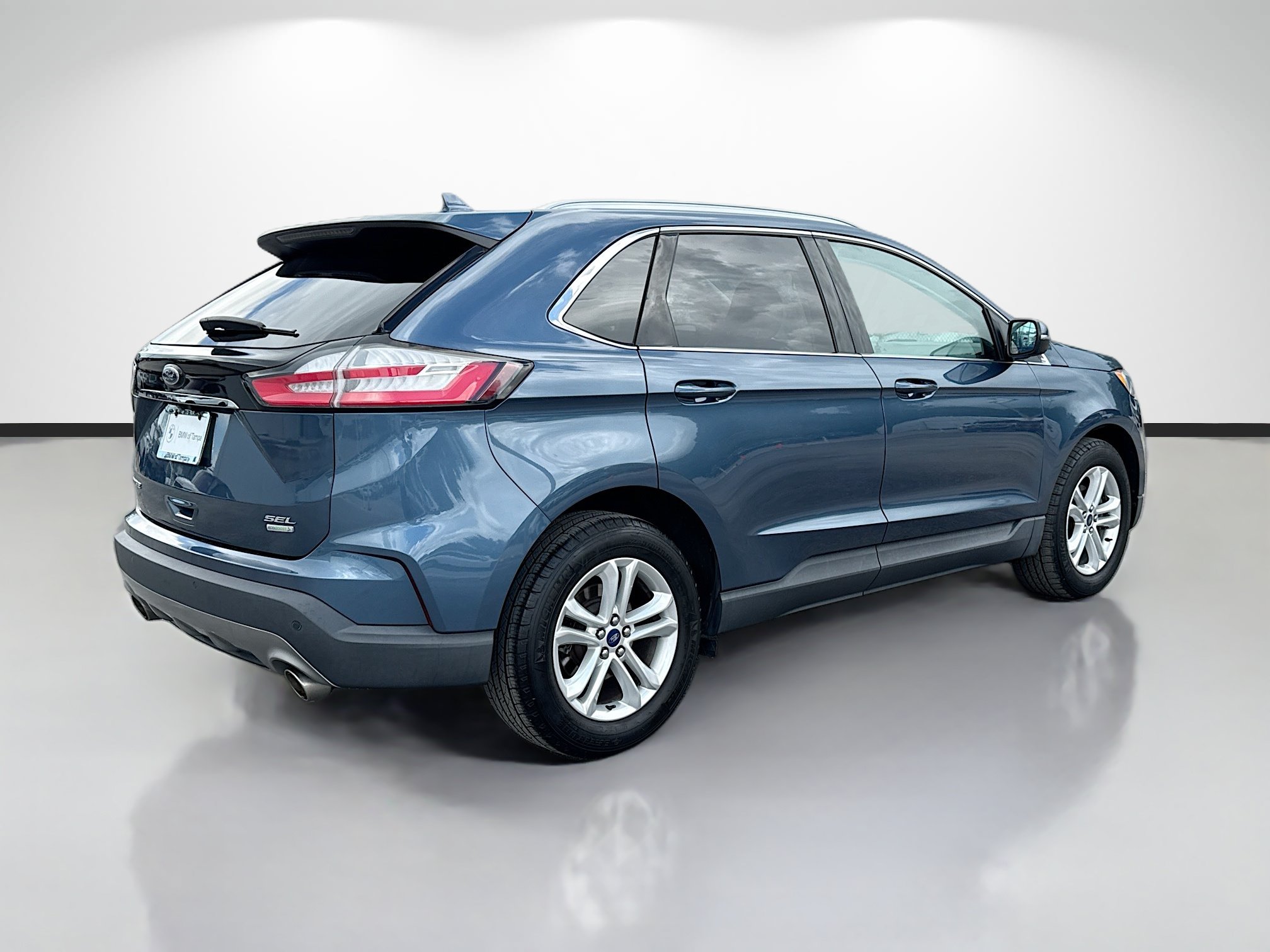 Used 2019 Ford Edge SEL w/ Equipment Group 201A FWD image 3