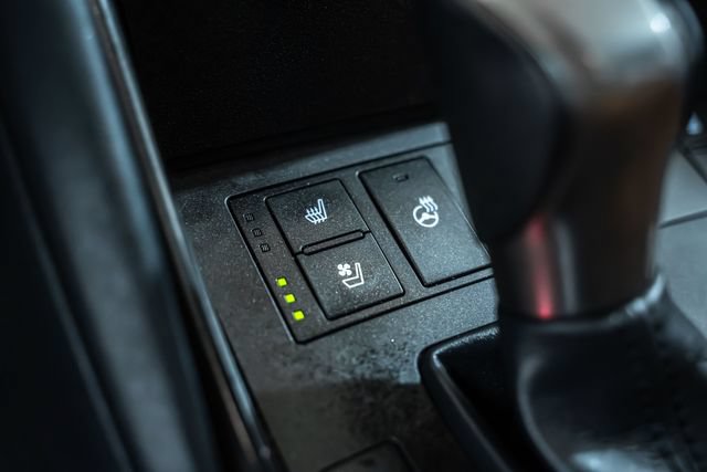 Used 2022 Lexus IS 300 w/ Premium Package RWD image 29