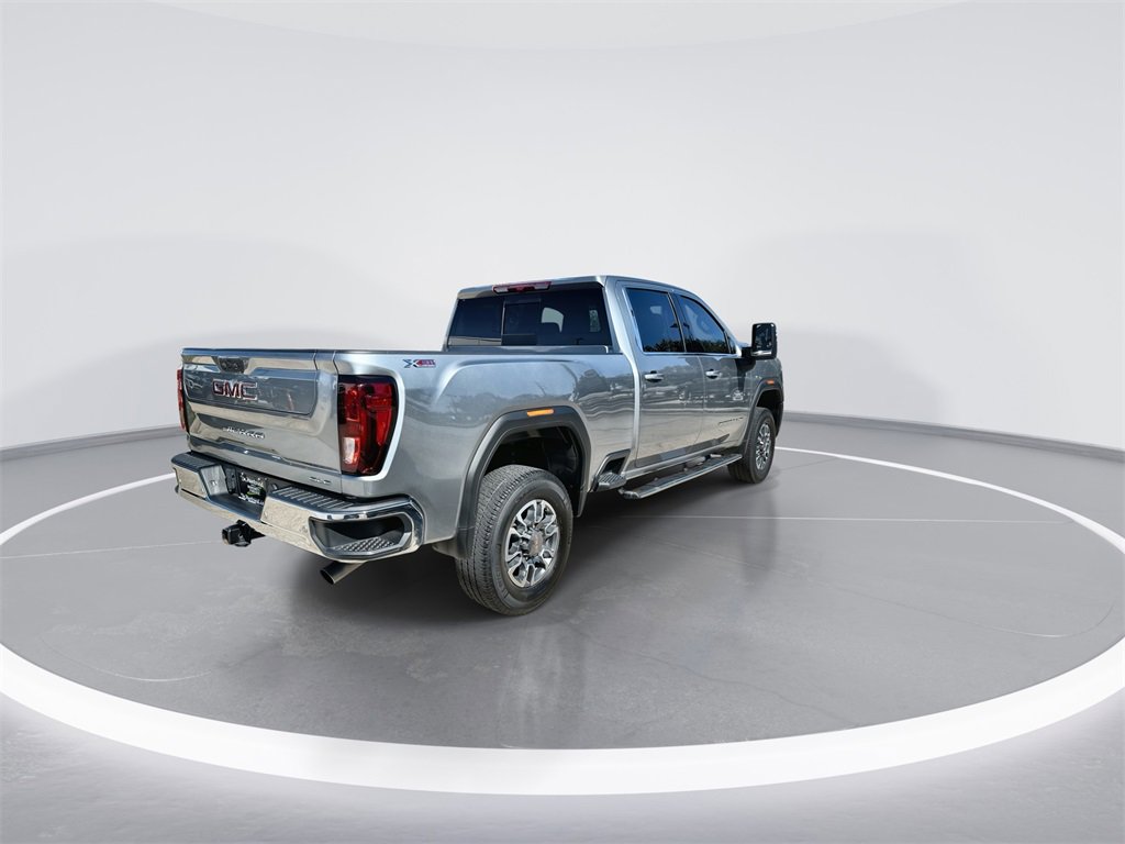 Used 2024 GMC Sierra 3500 SLE w/ SLE Value Package image 8