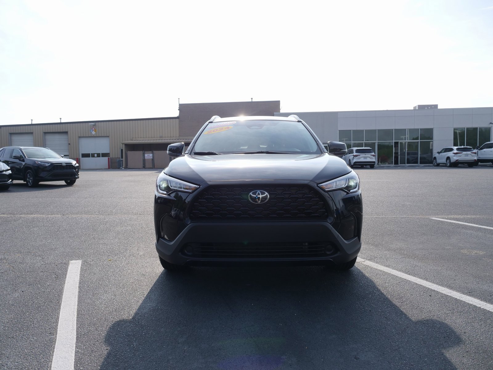 Used 2024 Toyota Corolla Cross LE image 9