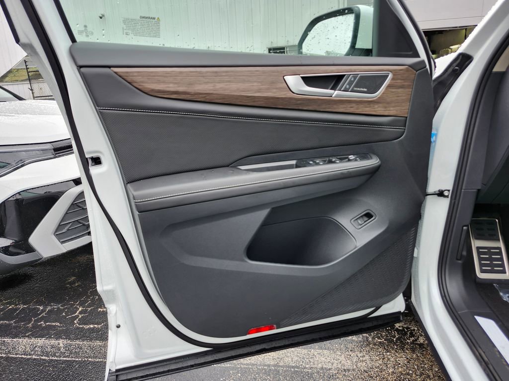 New 2026 Volkswagen Atlas SEL Premium R-Line image 10