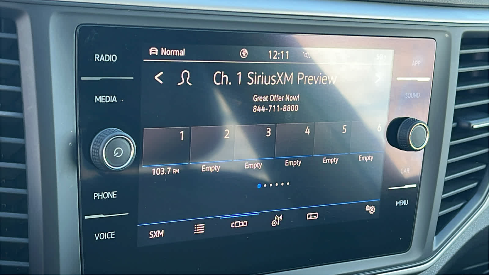 Used 2021 Volkswagen Atlas SE image 15