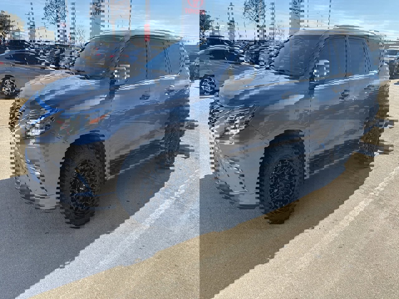 Used 2022 Lexus GX 460 Luxury w/ Off Road Package image 1