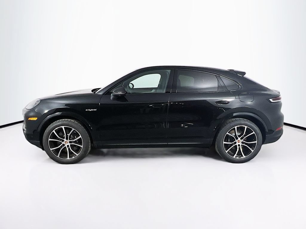 New 2026 Porsche Cayenne E-Hybrid Coupe AWD/4WD image 2