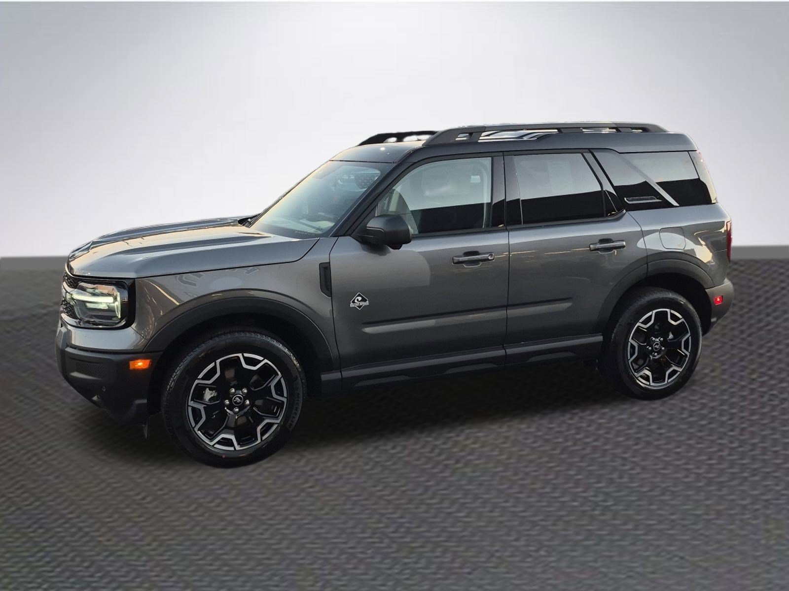 New 2025 Ford Bronco Sport Outer Banks w/ Outer Banks Tech Package+ AWD/4WD image 2