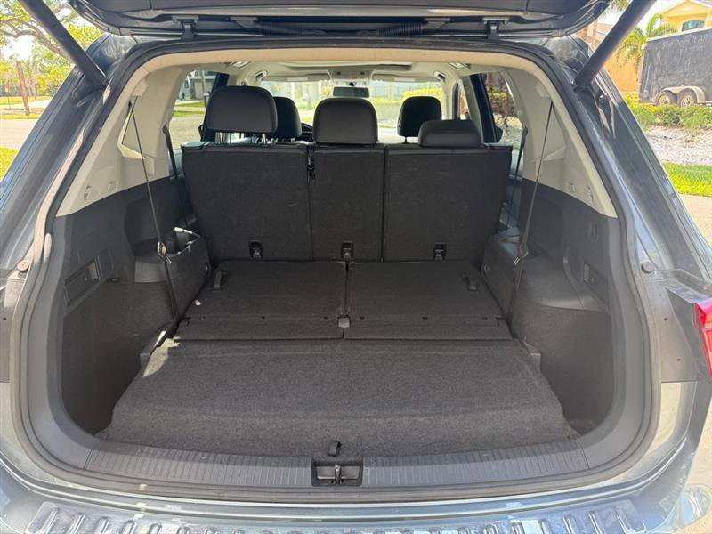 Used 2019 Volkswagen Tiguan SEL image 15