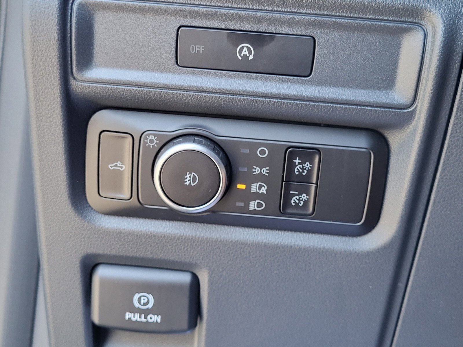 Certified 2025 Ford F150 STX w/ Equipment Group 200A image 24