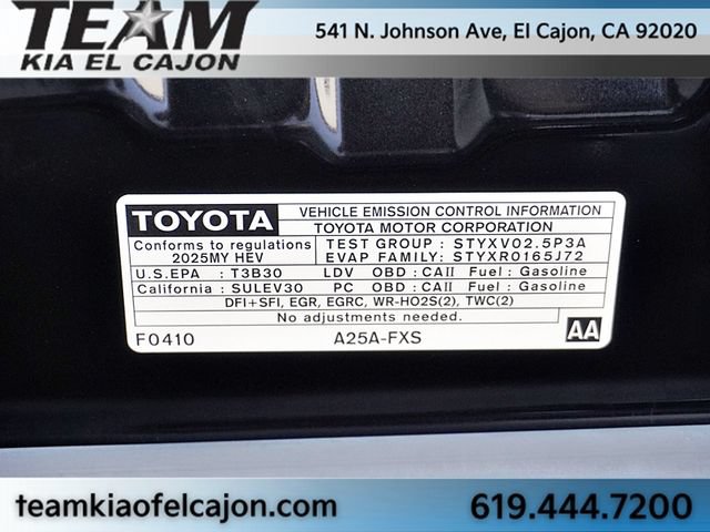 Used 2025 Toyota Camry SE w/ Convenience Package FWD image 38