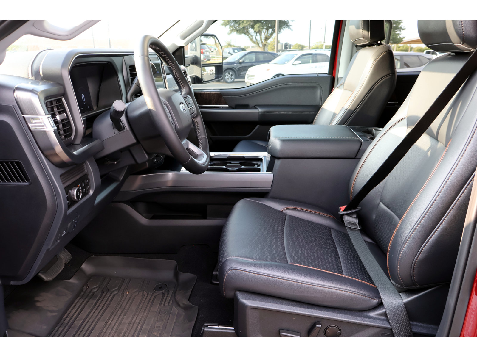 Used 2025 Ford F250 Lariat w/ Lariat Ultimate Package AWD/4WD image 28