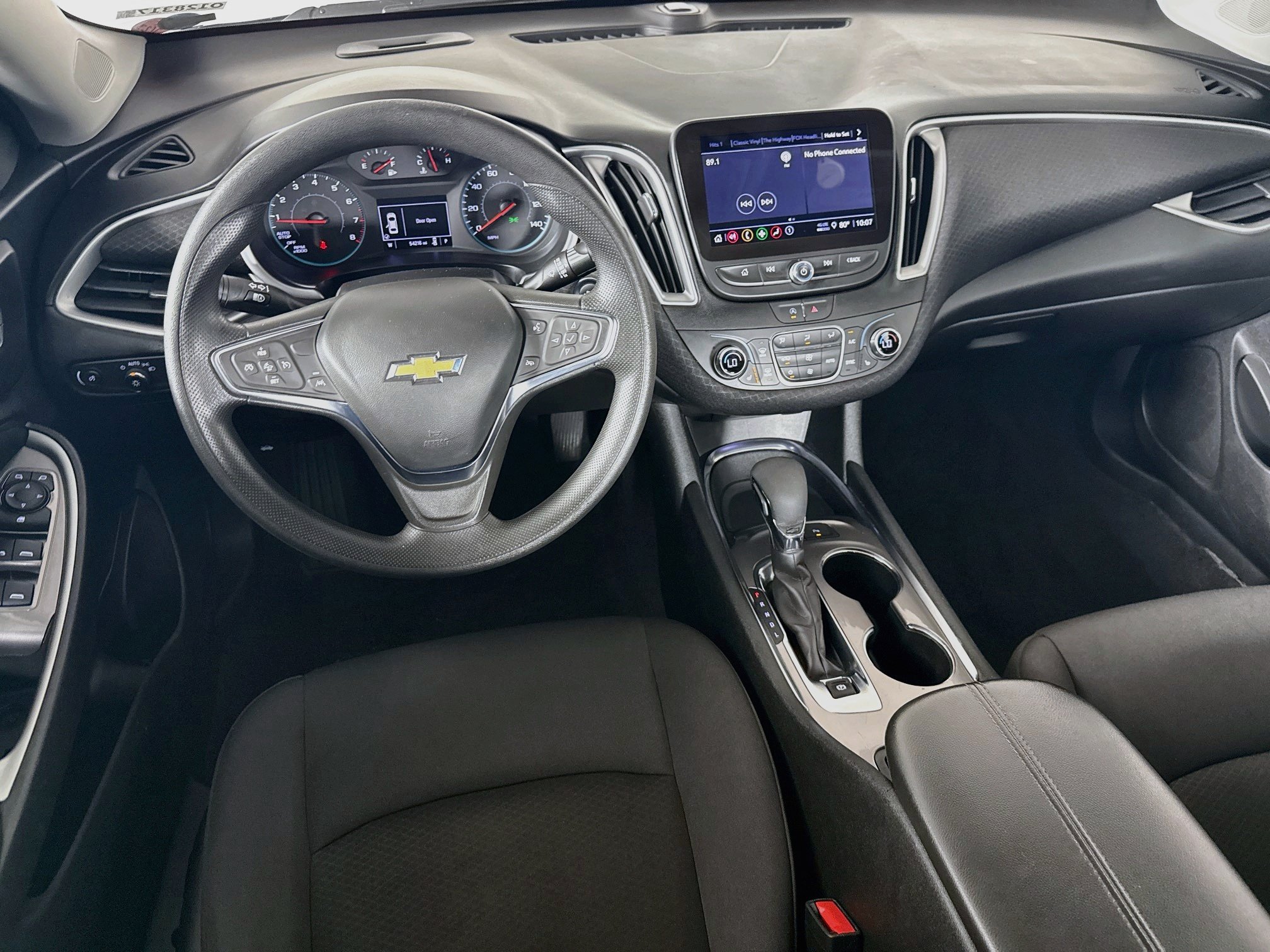 Used 2025 Chevrolet Malibu LT FWD image 22