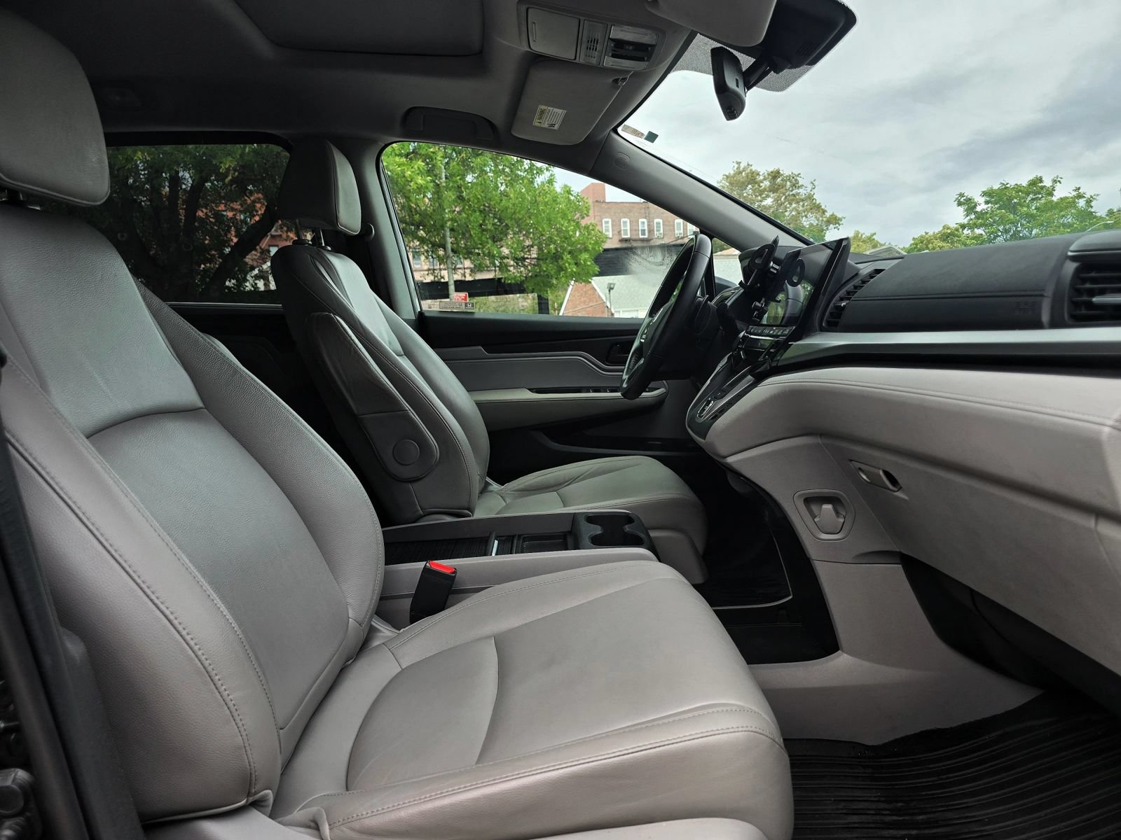 Used 2019 Honda Odyssey EX-L image 42