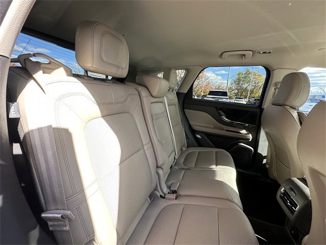 Certified 2022 Lincoln Corsair AWD w/ Equipment Group 101A image 38