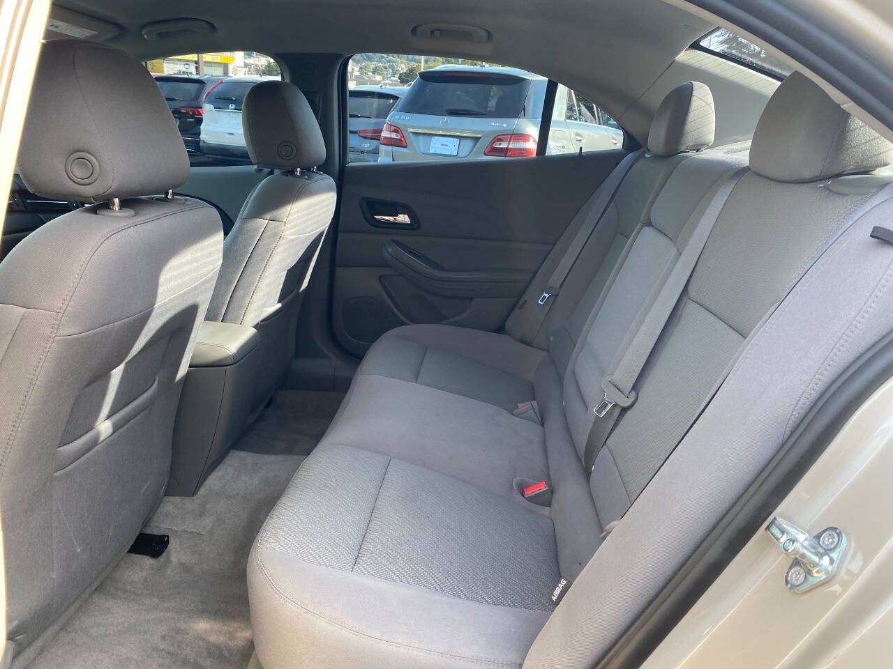 Used 2015 Chevrolet Malibu LS FWD image 18
