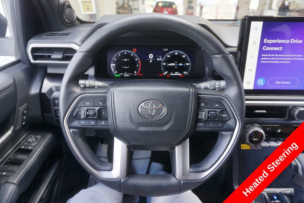 Certified 2025 Toyota 4Runner Limited AWD/4WD image 3