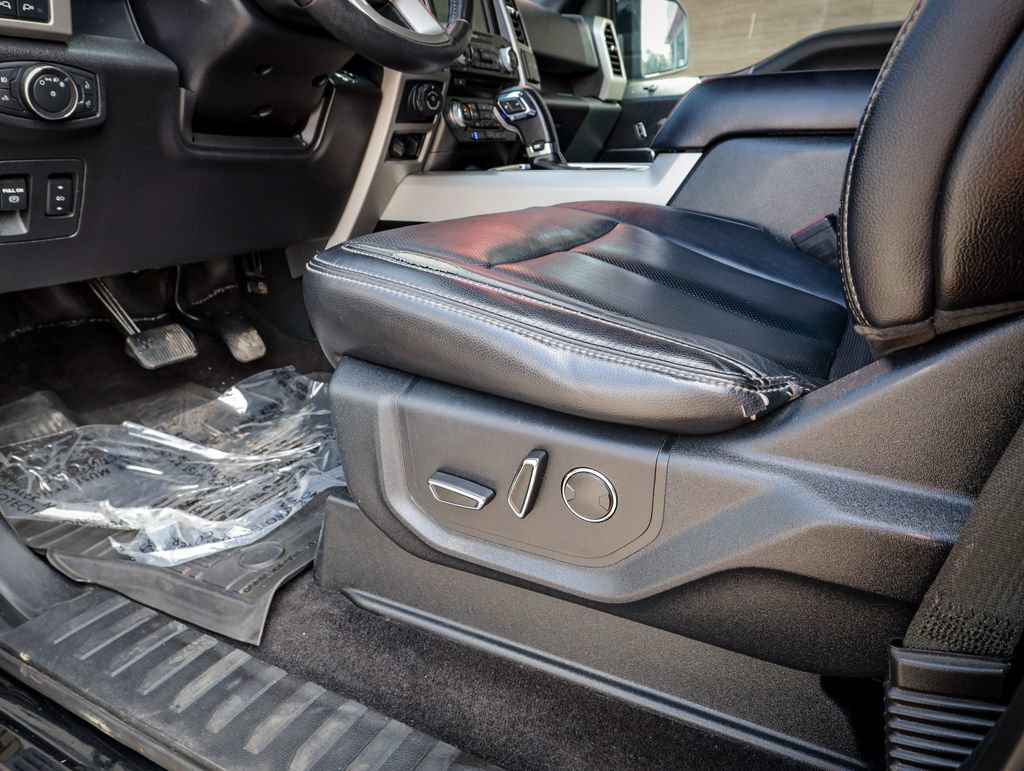 Used 2018 Ford F150 Lariat w/ Equipment Group 502A Luxury AWD/4WD image 15