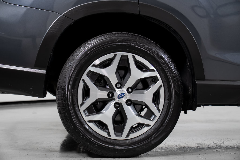 Used 2024 Subaru Forester Premium AWD/4WD image 6