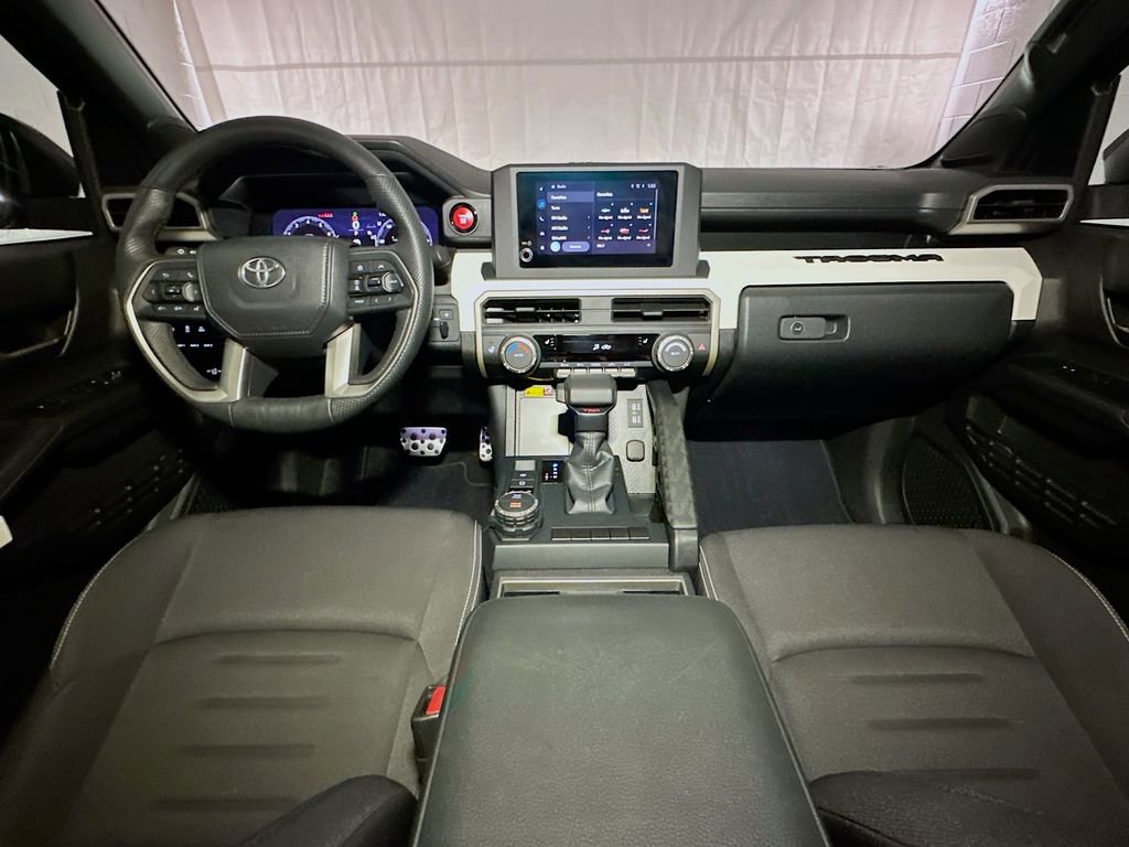 Used 2024 Toyota Tacoma TRD Sport w/ TRD Sport Upgrade Package AWD/4WD image 9