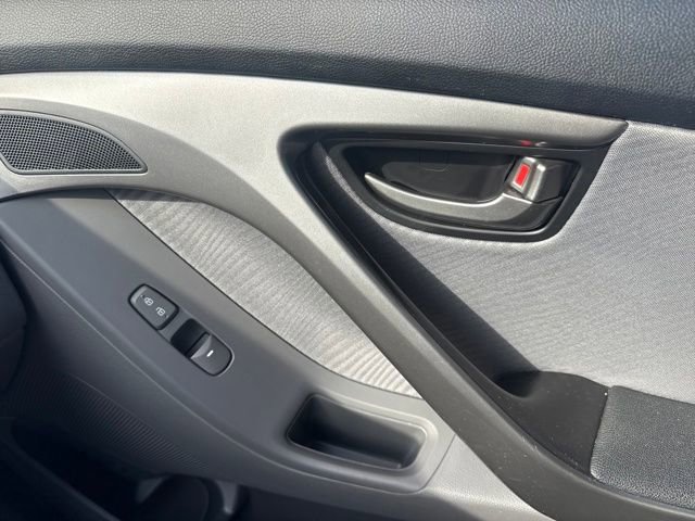 Used 2013 Hyundai Elantra GLS w/ Preferred Pkg image 22