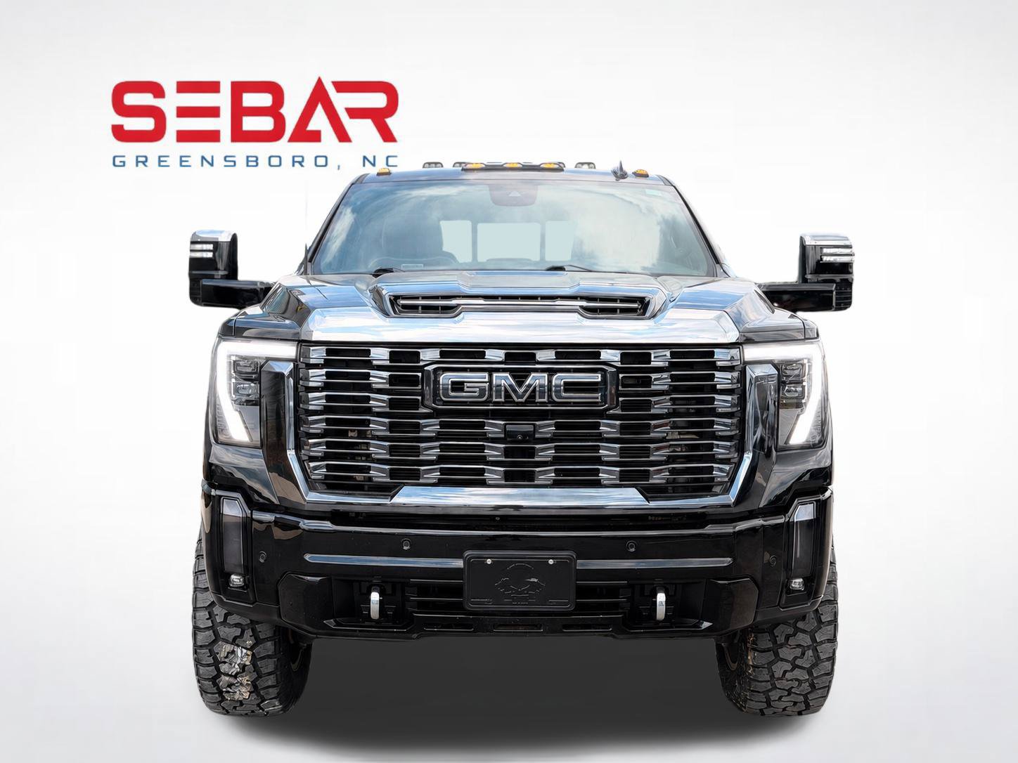 Used 2024 GMC Sierra 2500 Denali Ultimate w/ Max Trailering Package AWD/4WD image 11