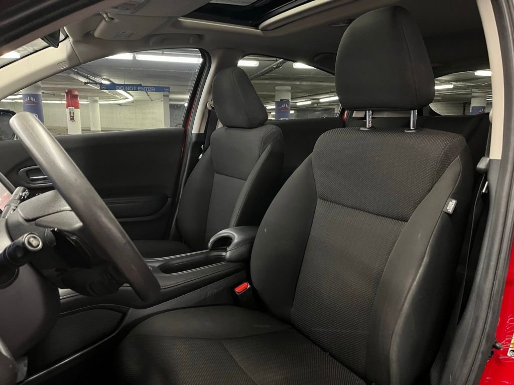 Used 2017 Honda HR-V EX image 14