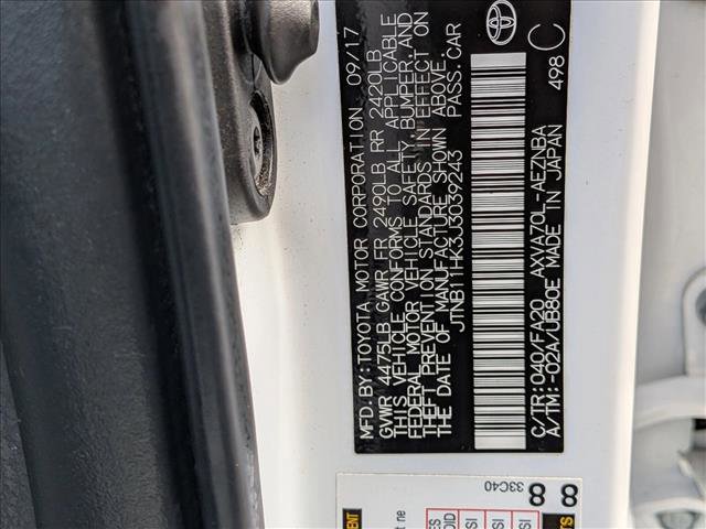 Used 2018 Toyota Camry LE image 22