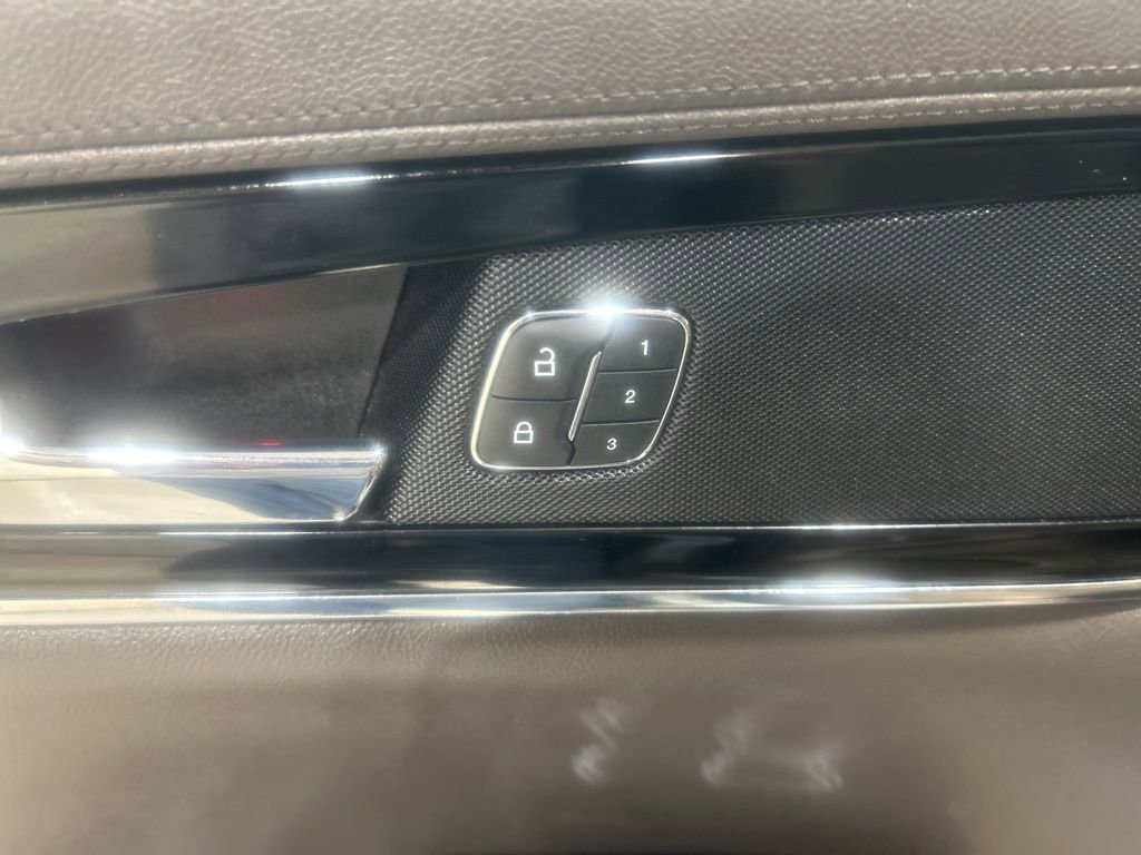 Certified 2022 Lincoln Nautilus Reserve image 15