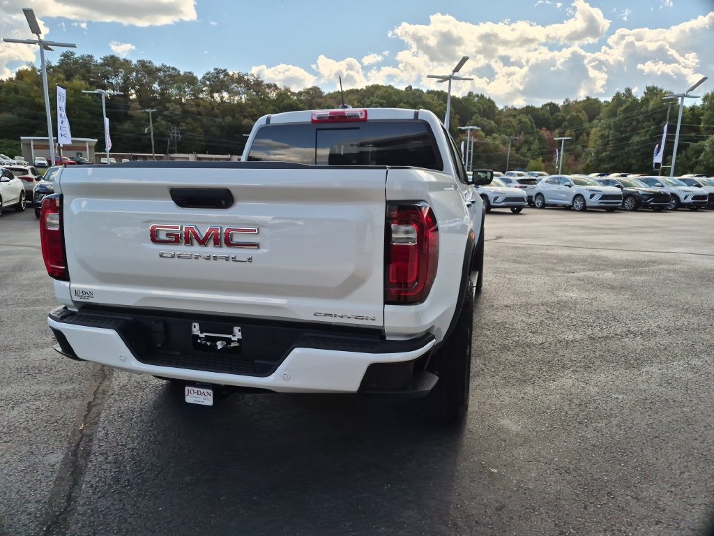 New 2026 GMC Canyon Denali AWD/4WD image 7