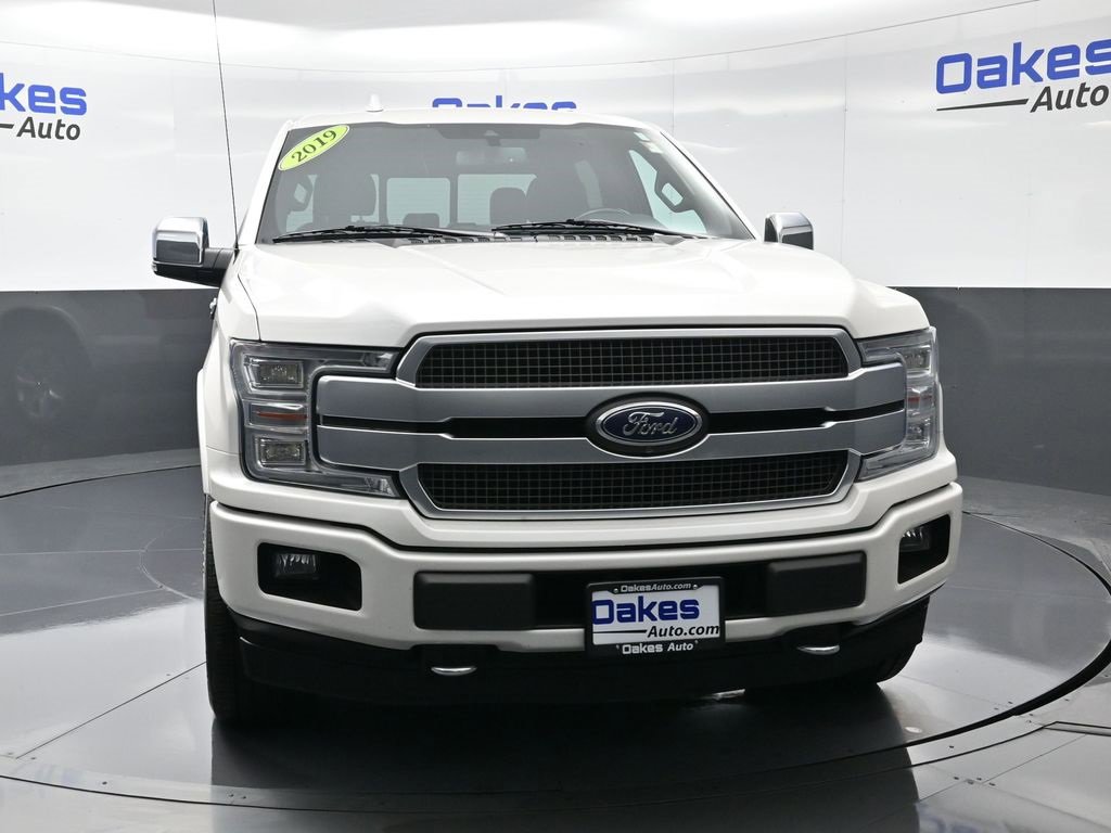 Used 2019 Ford F150 Platinum w/ Equipment Group 701A Luxury image 3