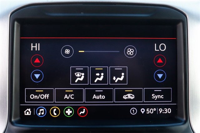 Used 2020 GMC Sierra 1500 SLT w/ SLT Premium Package image 31