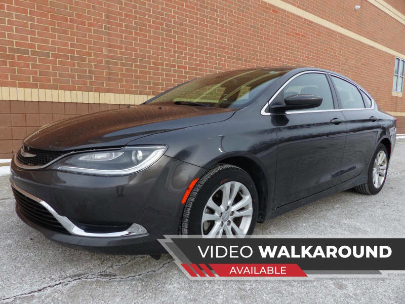 Used 2016 Chrysler 200 Limited w/ Convenience Group image 1