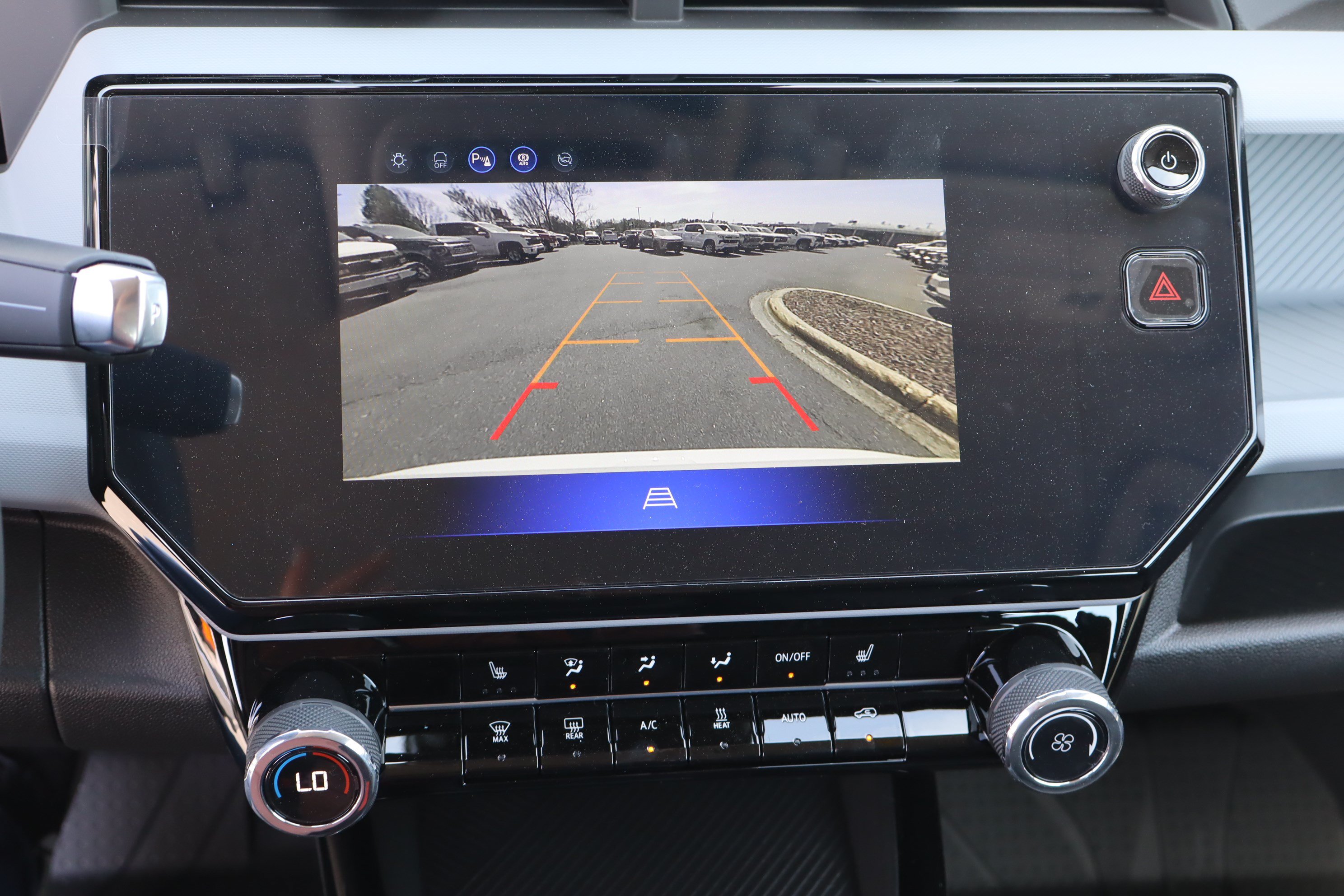 New 2027 Chevrolet Bolt LT w/ Comfort Package FWD image 15