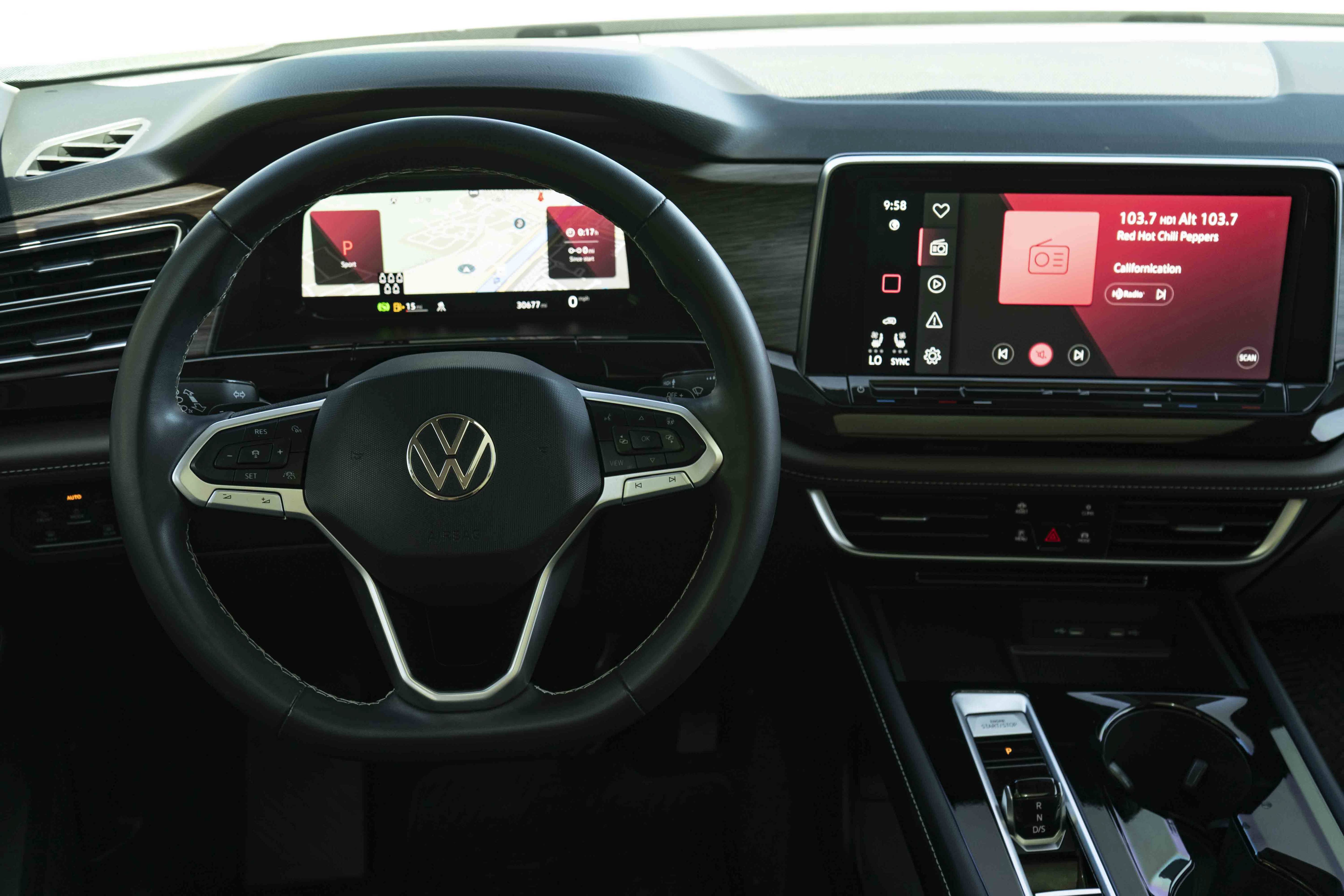 Certified 2024 Volkswagen Atlas SEL AWD/4WD image 19
